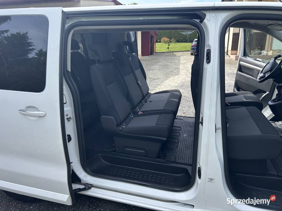 Wynajmę busa Toyota sprzedam