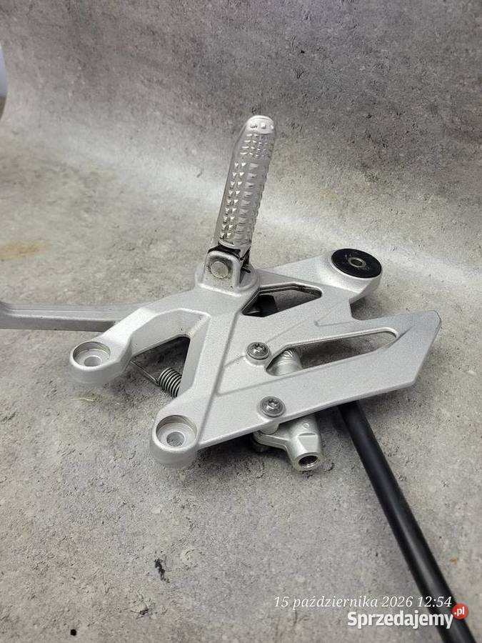 BMW S 1000 R S1000R K47 OEM PODNÓŻEK PRAWY SET wielkopolskie Nowy Tomyśl sprzedam