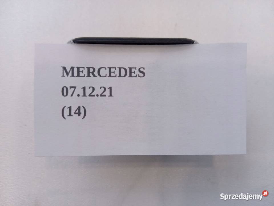 PRZEŁĄCZNIK OTWIERANIA KLAPY MERCEDES EKLASA Nowy Tomyśl