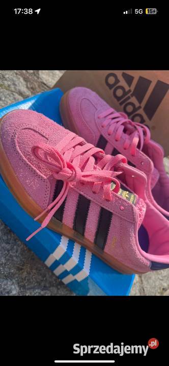 Buty damskie Adidas Obuwie sportowe Końskie