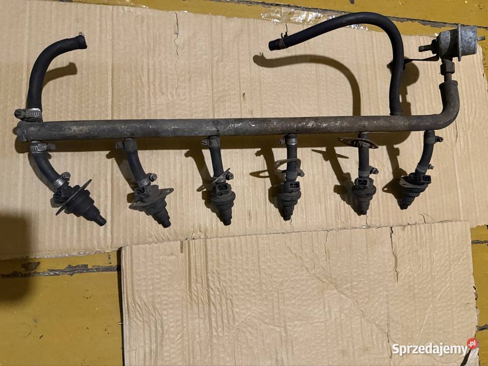 Listwa wtryskowa BMW e3 e12 e23 e24 0280150152 śląskie Mszana sprzedam