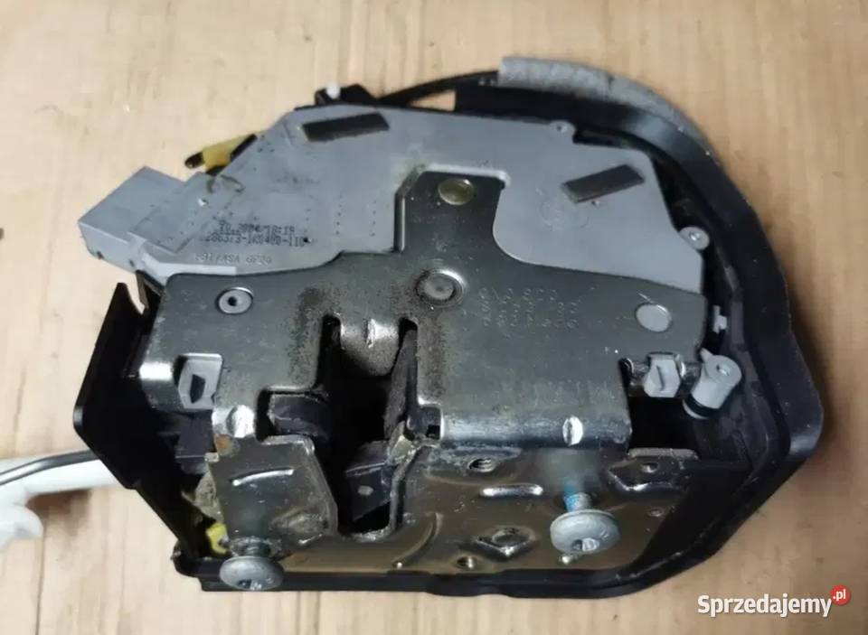 Zamek drzwi prawy BMW E46 Compact Żory