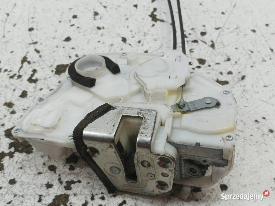 ZAMEK DRZWI LEWY PRZÓD MK7 Suzuki Swift V Rok produkcji 2011