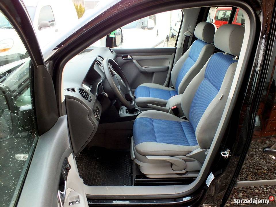 Sprzedam Volkswagen czarny Kościerzyna