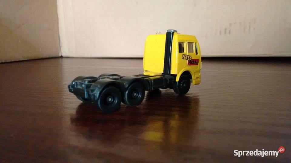 mercedes ciągnik siodłowy MAISTO 2535 Stalowa Wola