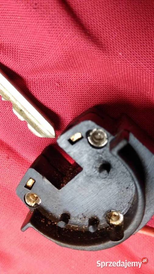 Fiat 126 stacyjka kostka 4 pinyna 4 piny Układ elektryczny Stalowa Wola sprzedam