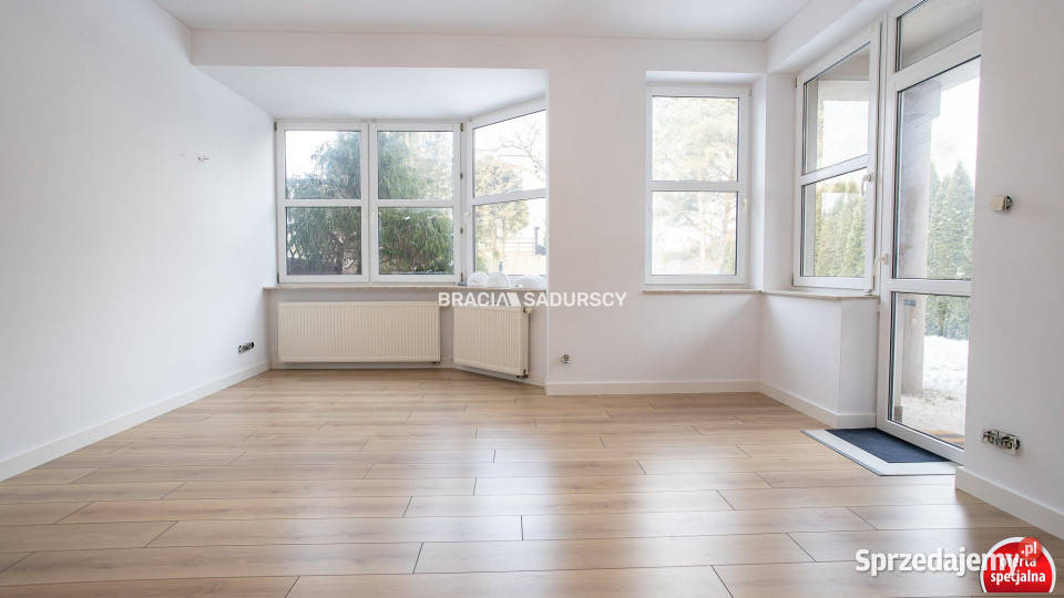 wynajmu domu szeregowego 1392m2 Kraków Dąbrowa