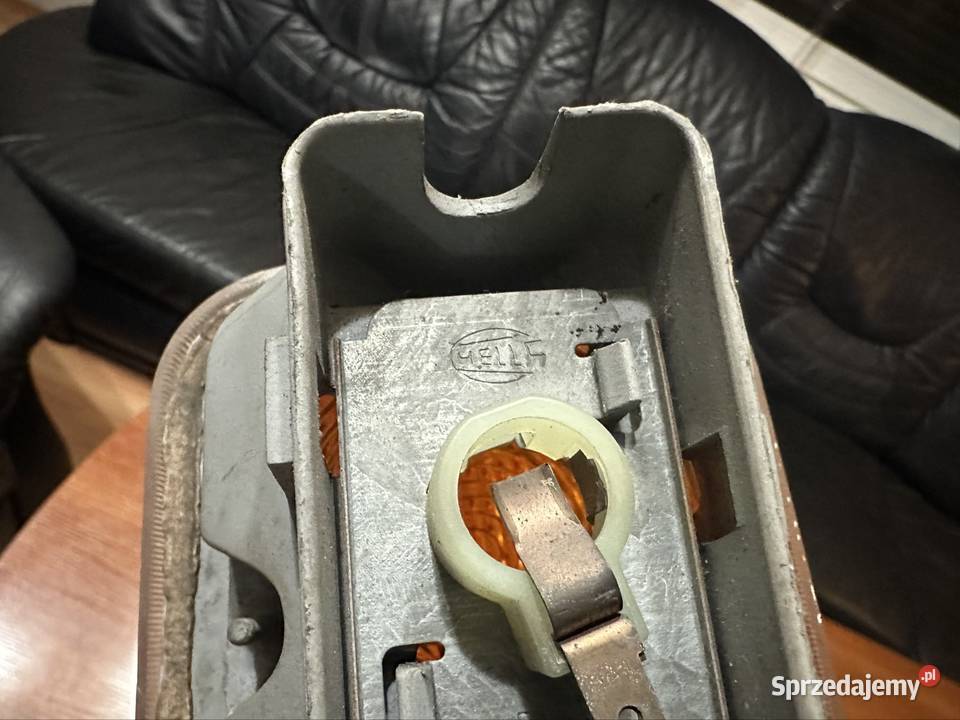 VW T2 Volkswagen Ogórek lampy tył tylne HELLA śląskie sprzedam