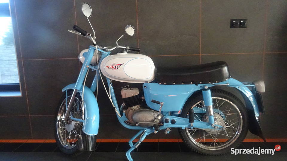 WSK 125 prospektowa 1973r Piękna zabytek lubelskie Chmielek