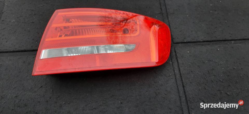 AUDI A4 B8 LAMPA PRAWA TYŁ TYC BEZ LED Kościerzyna sprzedam