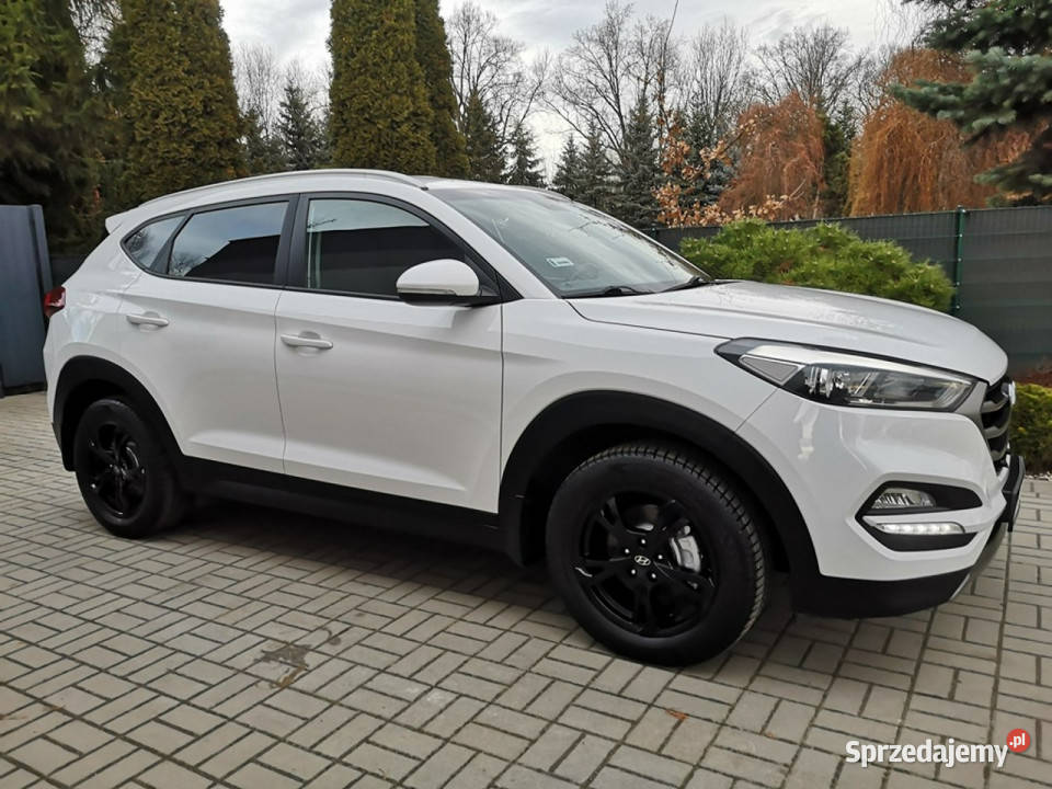 Hyundai Tucson 20 CRDI 136 Klimatr Tempomat Ledy elektrochrom. lusterko wst. Strzegom