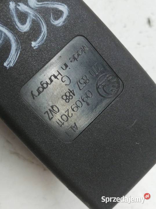 ZAPINKA PASA BEZPIECZEŃSTWA TYŁ KANAPY PODWÓJNA osobowe