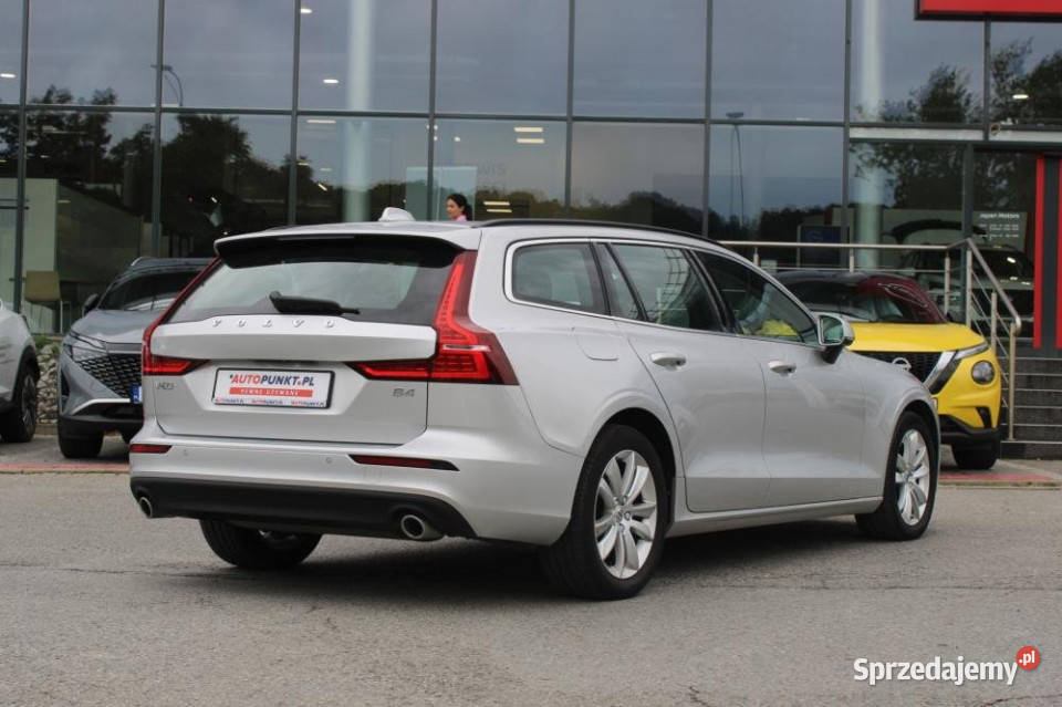 Volvo V60 2021r Carplay LED Kamera Tempomat FV23 Kraków