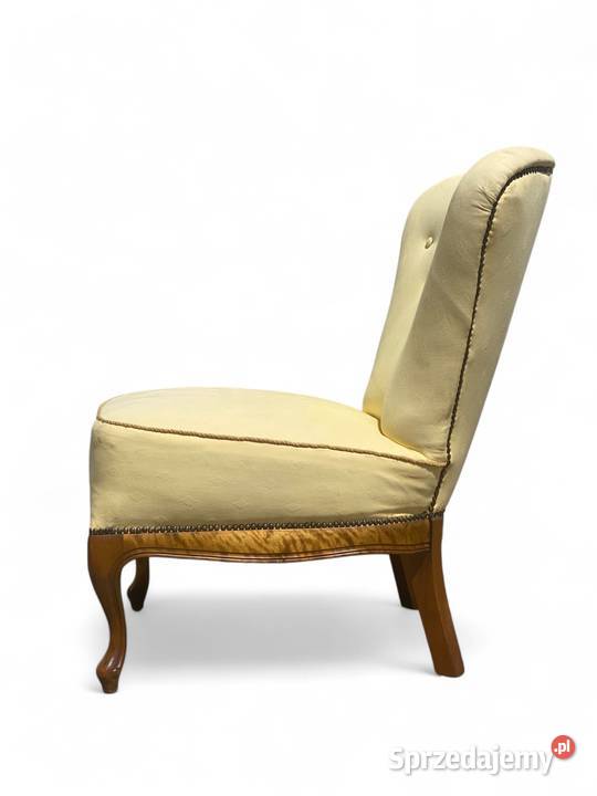Fotel koktajlowy w stylu ludwikowskim z Gryfice