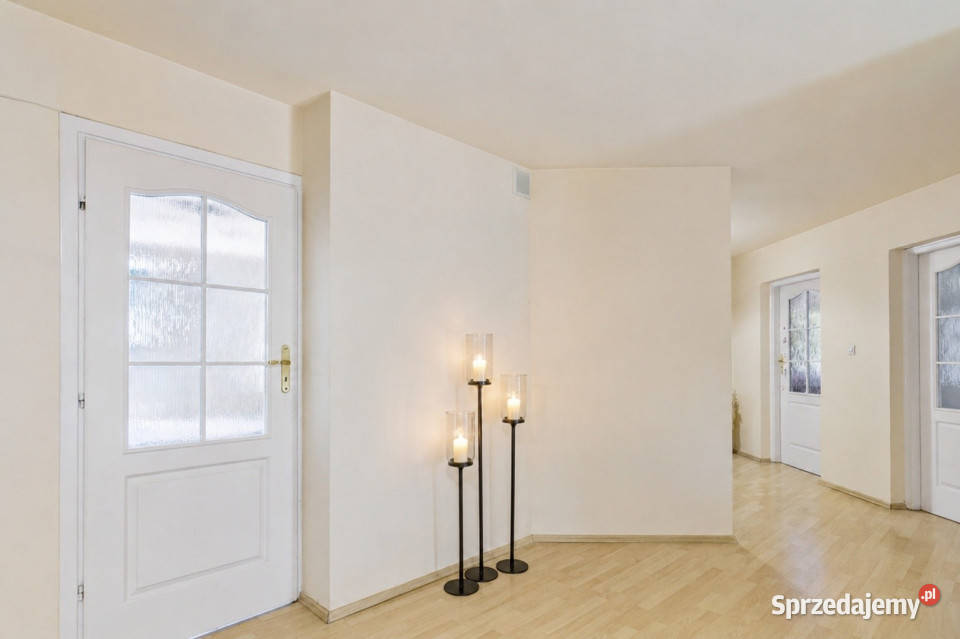 Dom wolnostojący 545 m2 Nowy Targ os Gazdy 12D