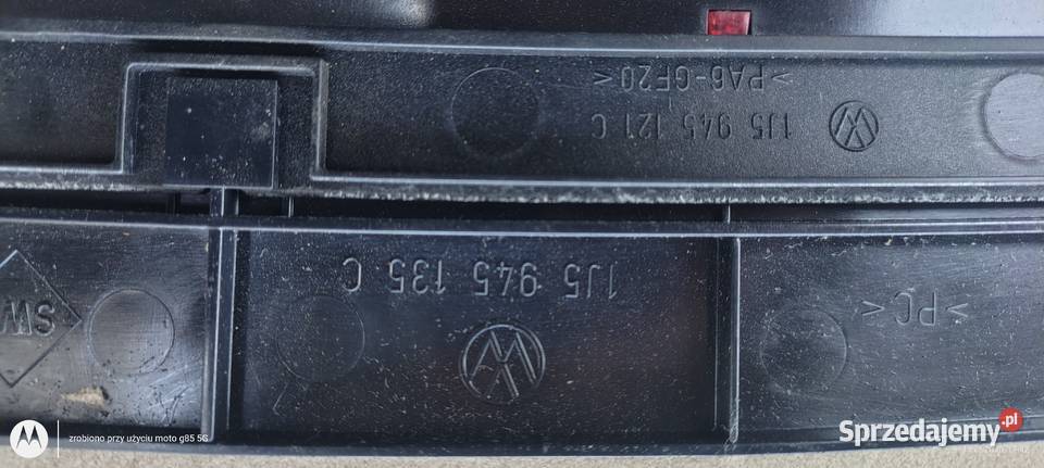 Trzecie światło stopu Volkswagen Bora sedan