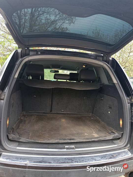 Sprzedam Volkswagena Tuareg Serby sprzedam