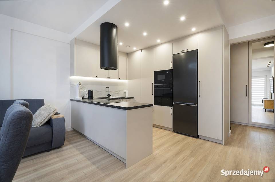 Wysoki Standard 2 Sypialnie59m2 Jarosław Szarych blacha