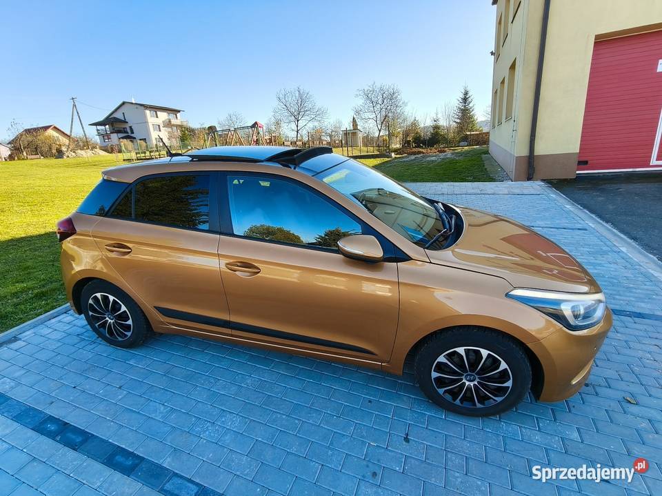 Sprzedam Hyundaia i20 14 benzyna panorama isofix podkarpackie Krosno