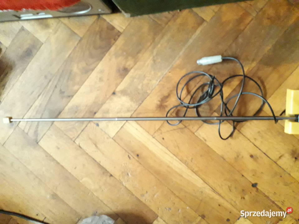 Zabytkowa antena Warszawa