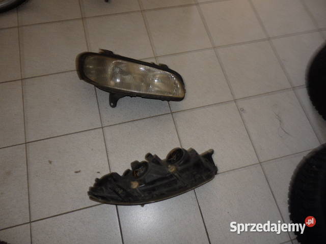 Reflektor lampa przednia Opel Omega B osobowe Lampy przednie Motoryzacja Jasienica
