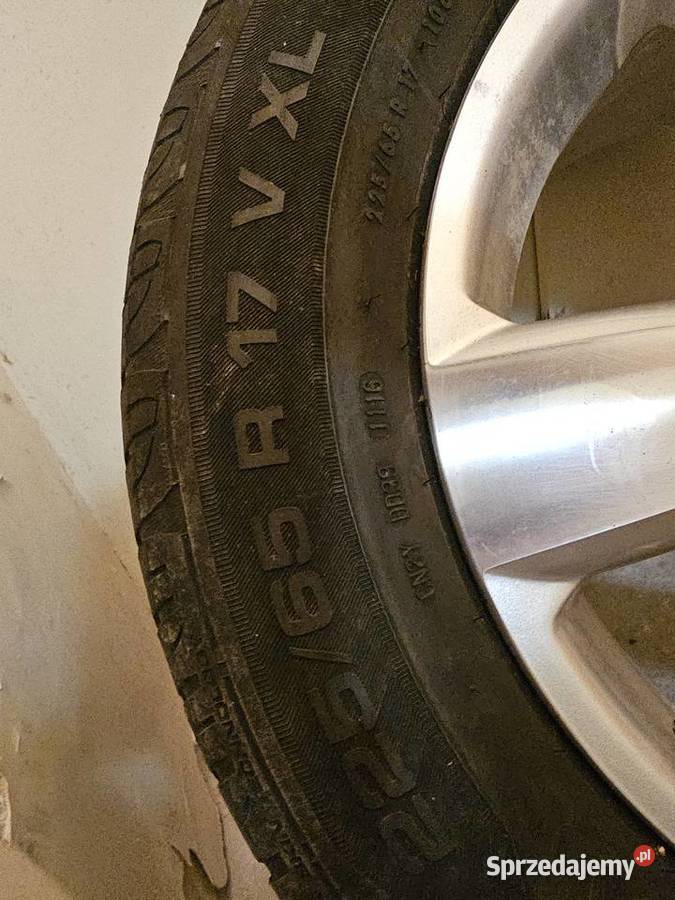 Volkswagen oryginalne alufelgi z oponami Warszawa