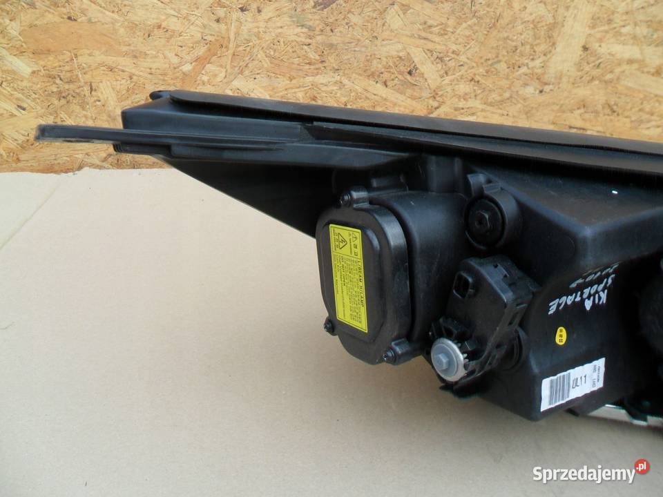 Kia Sportage 2010 reflektor lampa LED lewa lampy przednie Części Nowy Tomyśl