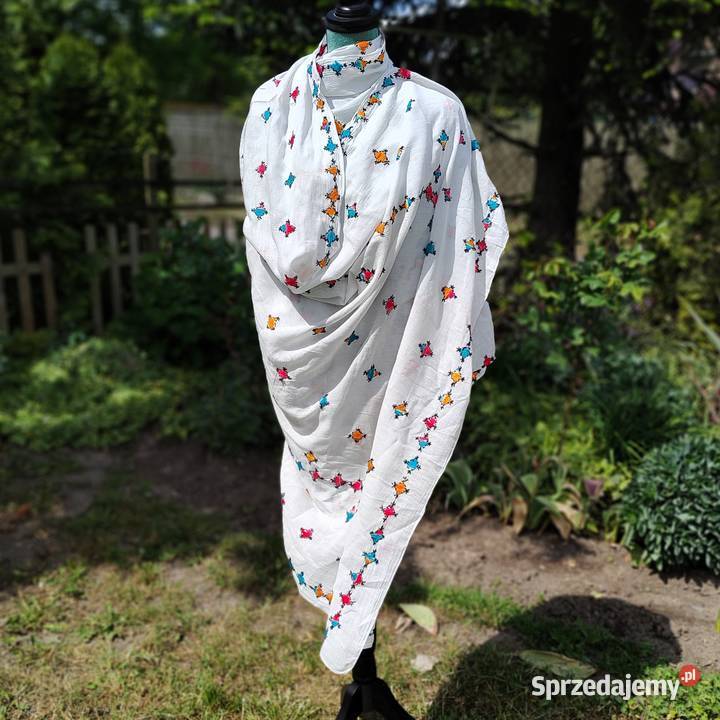 Duża chusta szal dupatta haftowana biała bawełna Dla kobiet zachodniopomorskie Szczecin