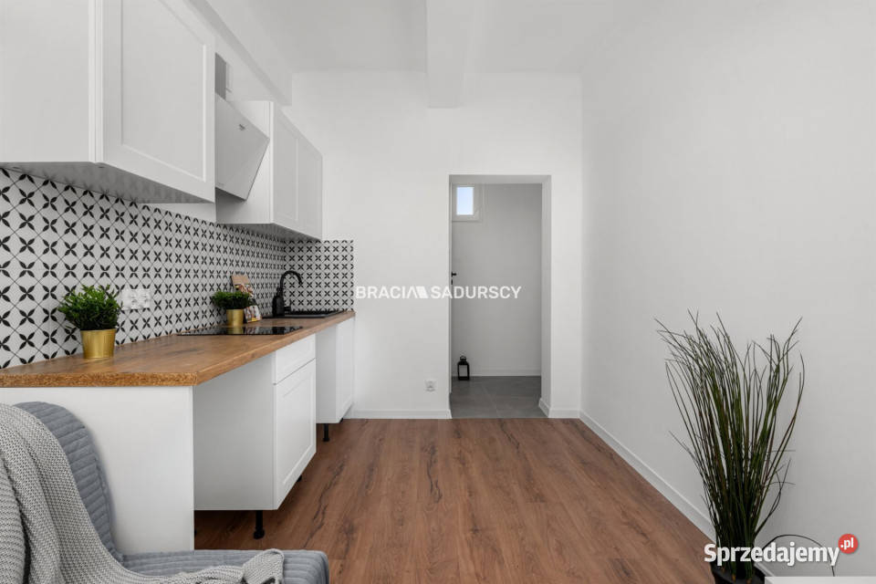 Mieszkanie 1477m2 1pokojowe Kraków 14.77m2 małopolskie