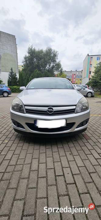 Opel Astra GTC lakier metallic Sochaczew
