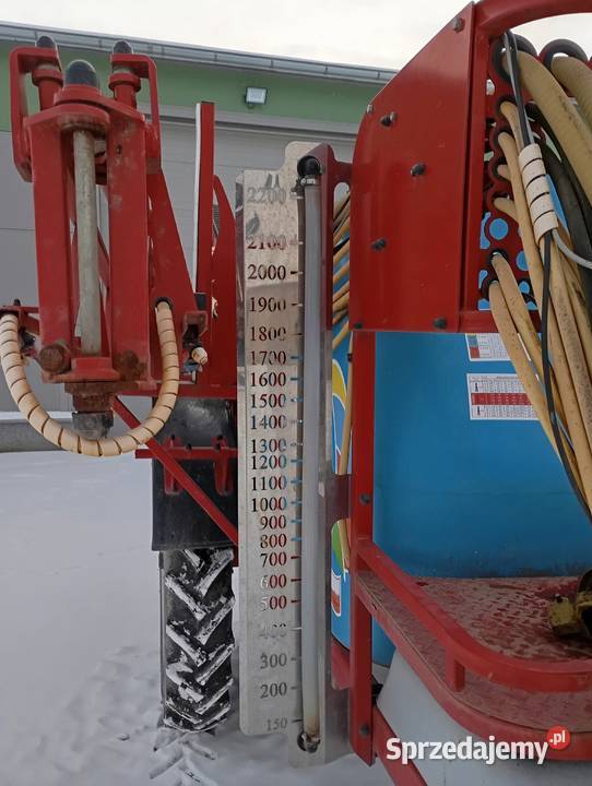Opryskiwacz ciągany Biardzki 2200l belka 18m Radom
