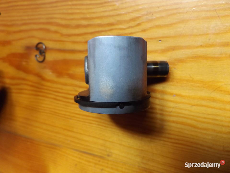 Piła spalinowa Dolmar 330 Makita DCS 330 tłok Spalinowe