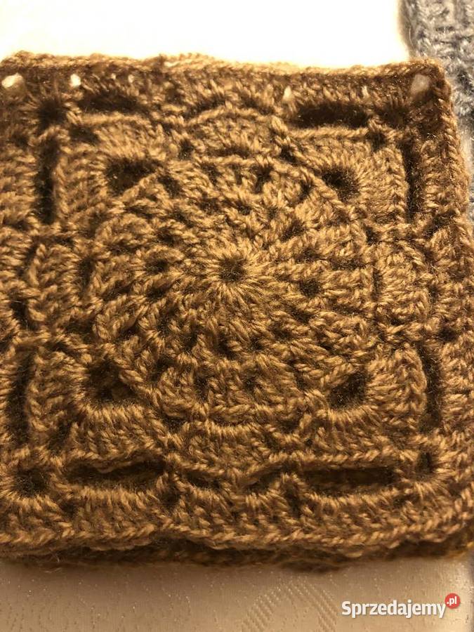 Kwadraty babunina szydełku plednarzutapoduszka Zegrze