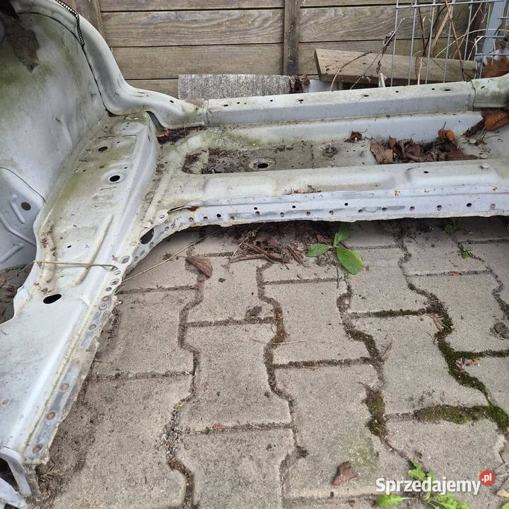 BMW F22 M235 ćwiartka tylna podłużnice słupek dolnośląskie Nadolice Małe
