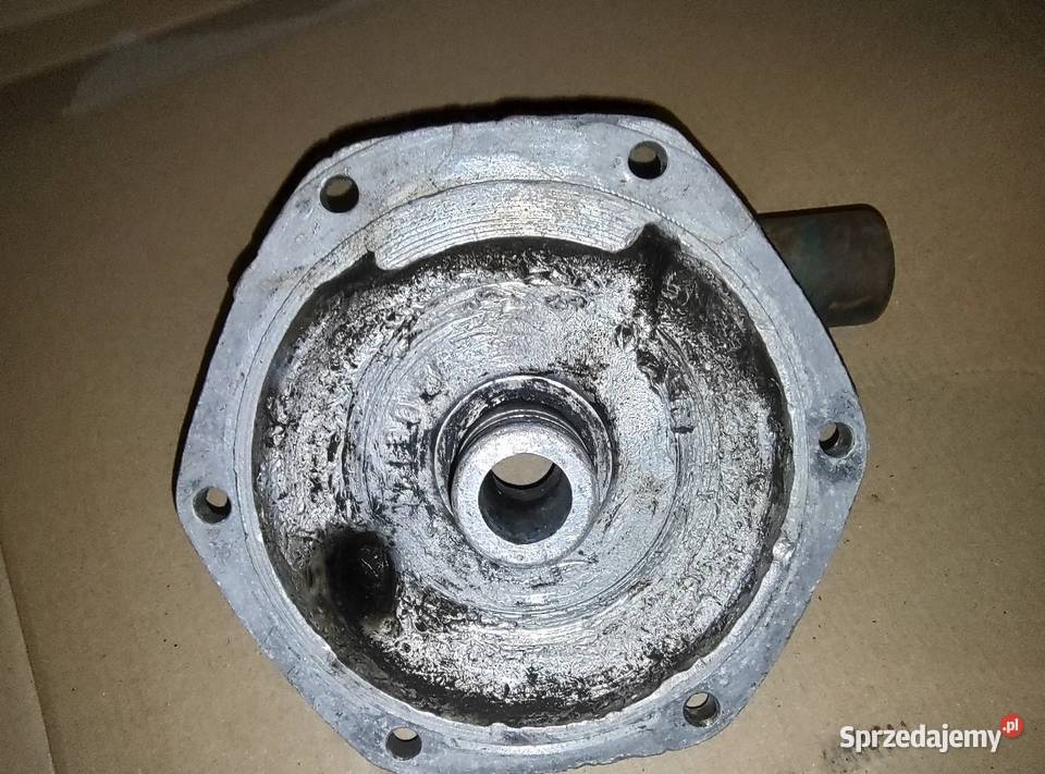 Dekiel pokrywa dyfra przekładnia głównej IMZ M62 Układ napędowy Leszno