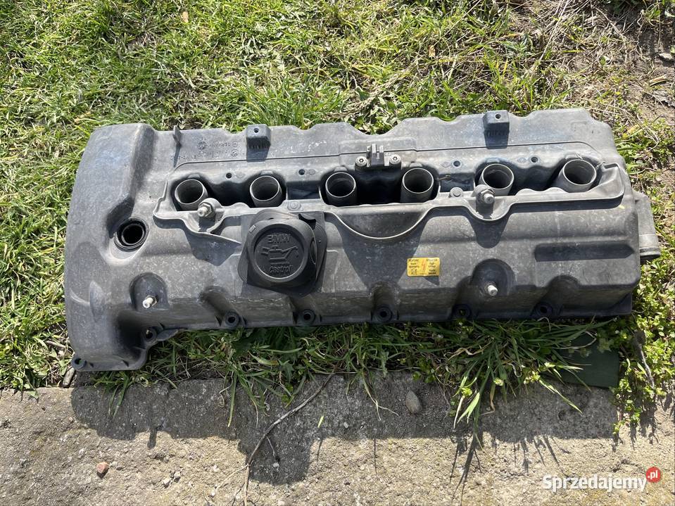 Pokrywa zaworówklawiatury BMW N52