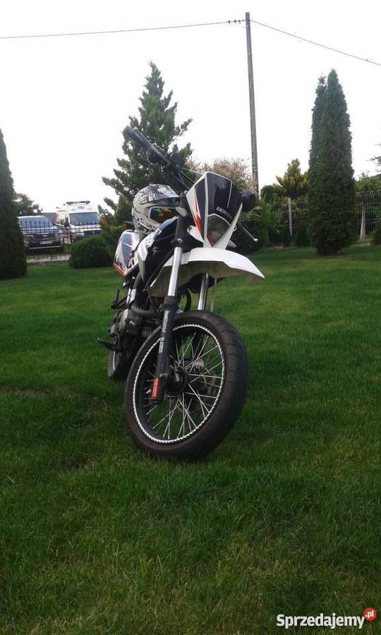 Benzer XCross nieuszkodzony