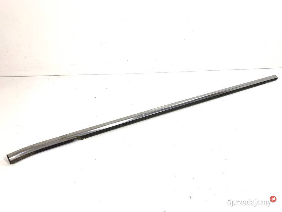 LISTWA ZGARNIAJĄCA PRZÓD PRAWY KIA SPORTAGE IV Części samochodowe