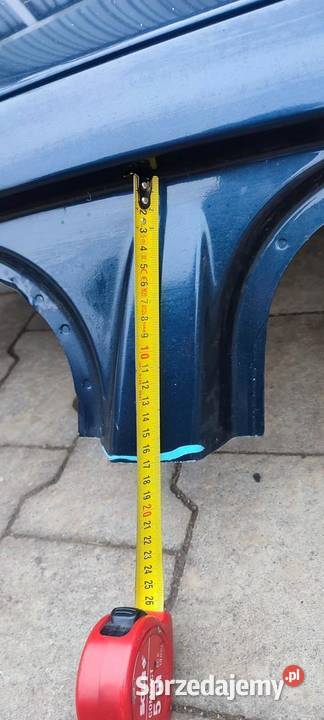 VOLVO V40 DACH KOLOR 498