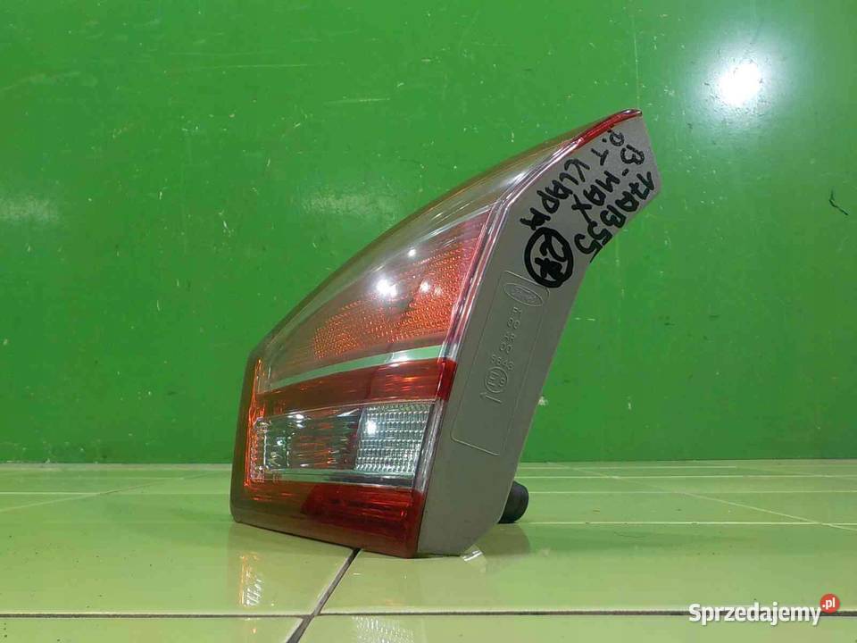 FORD B 10 B 13r 5D lampa prawa tyl w klape Lampy tylne