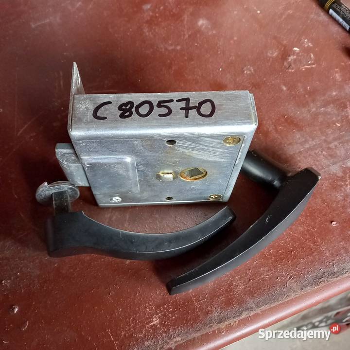 Zamek drzwi prawy C385 80368915 łódzkie