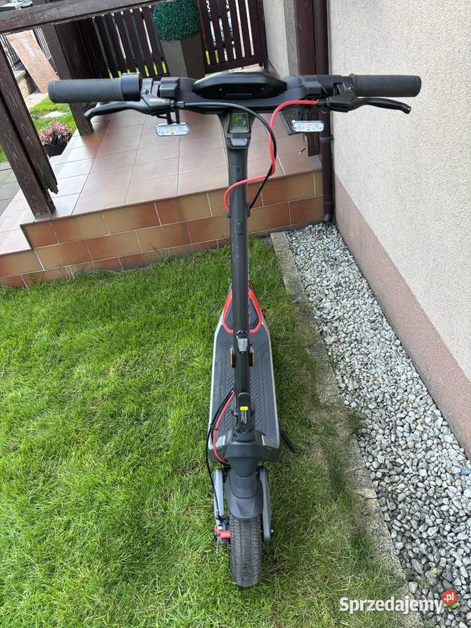 Hulajnoga elektryczna Segway P100S przebieg 155