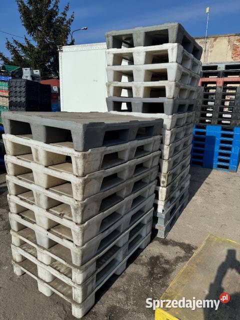 Palety plastikowe 80120 pełne mocne Głogówko sprzedam