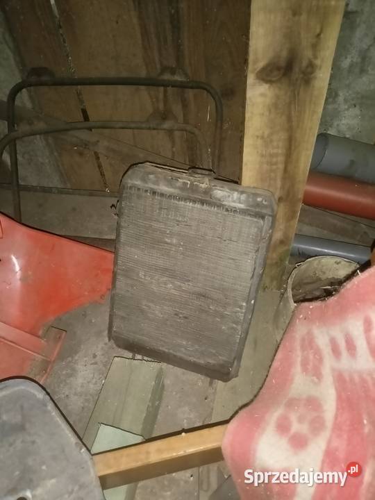 Kombajn Claasgarażowany inne części rolnicze Nowy Żmigród