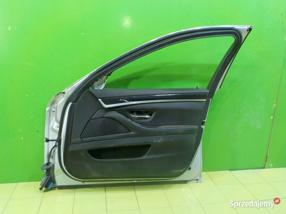 BMW 5 F10 20 D 11r SEDAN 4D drzwi prawe przod mazowieckie