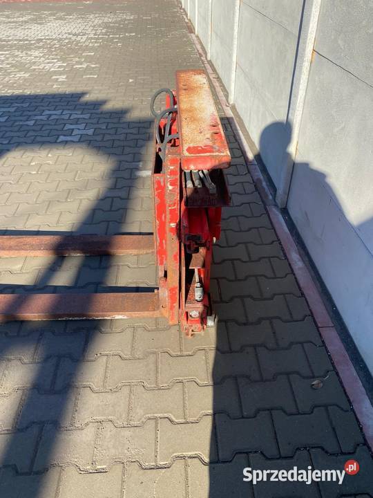 Pozycjoner wideł z funkcją chwytaka Antonie