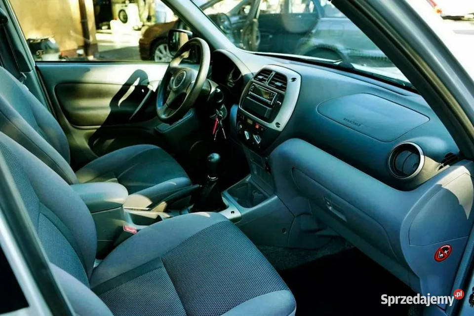 Toyota RAV4 20D4D Klima alu 4x4 serwis 100 2002r 1995cm3