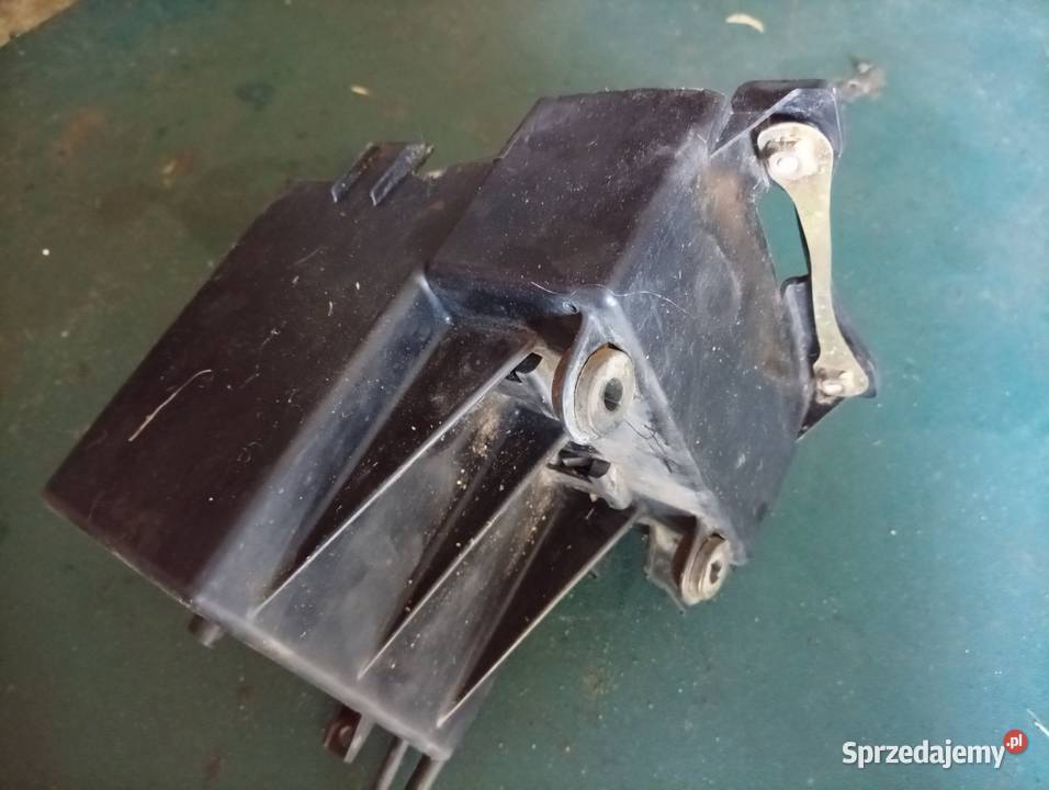 Honda CBR 1000 sc24 półka akumulatora Tomaszów Mazowiecki