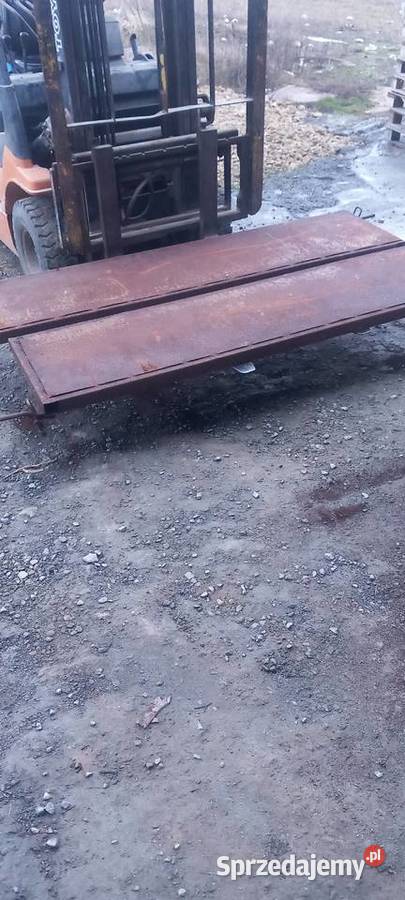 Burty do przyczepy nowe solidne Rolnictwo Jangrot