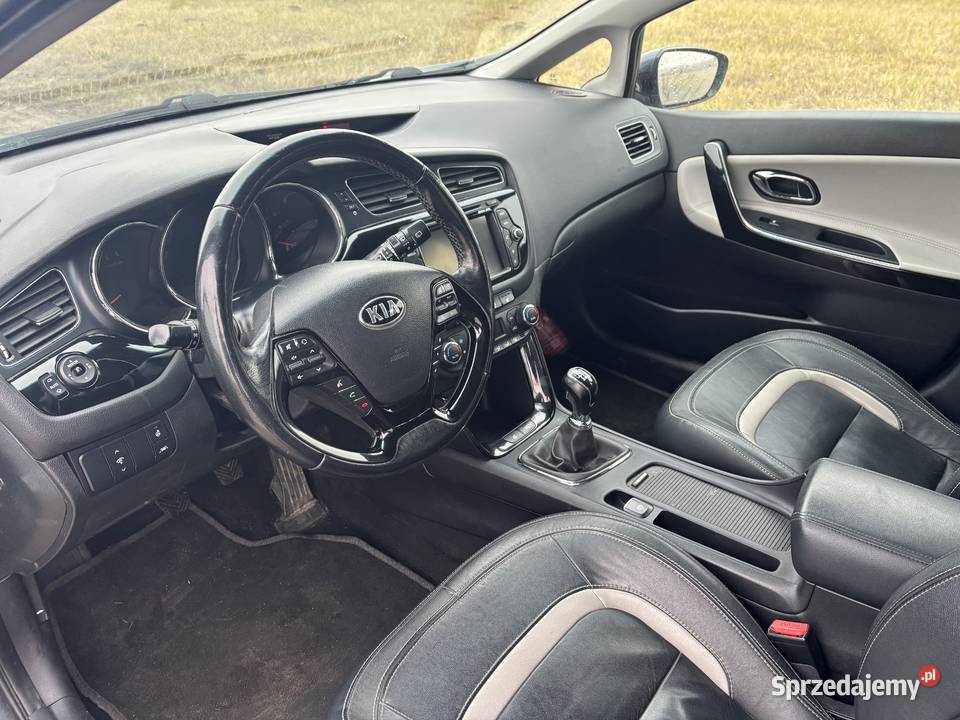 Kia Ceed 16 CRDI 2013